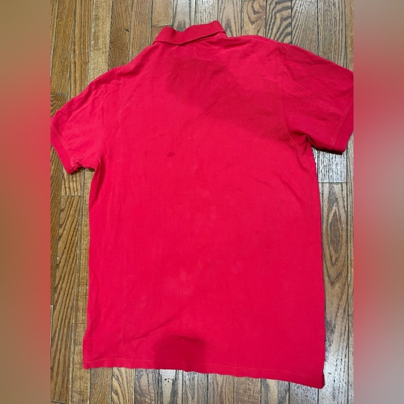 AKKO EMPIRE
Stylish Red Polo Shirt with Fox Design - Picture 10 of 10